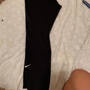 Nike leggings barely worn
